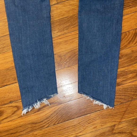 NWT Leviโs High Rise Skinny Jeans Size 29x30 - Picture 12 of 12